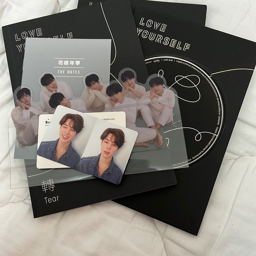 Bts love yourself album(Jimin photo card included)